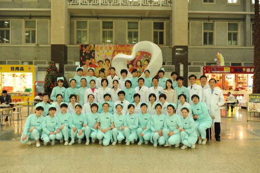 眼科医护人员合影2