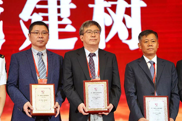 图片21.jpg 图片21.jpg