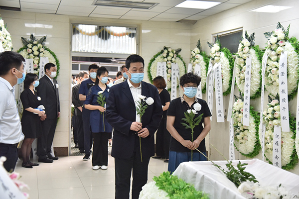 图片3.jpg 图片3.jpg