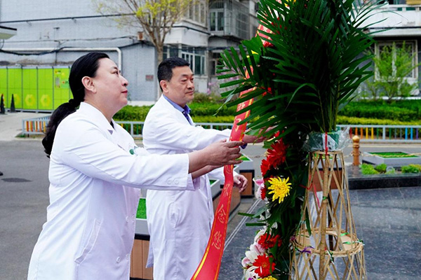 图片3.jpg 图片3.jpg