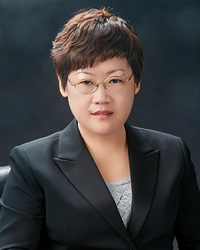 米杰正装.jpg 米杰正装.jpg