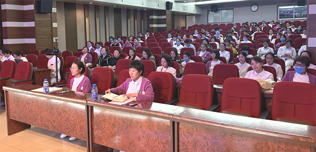 循证护疗 叙事融教 护理部举办护理教学查房示范活动